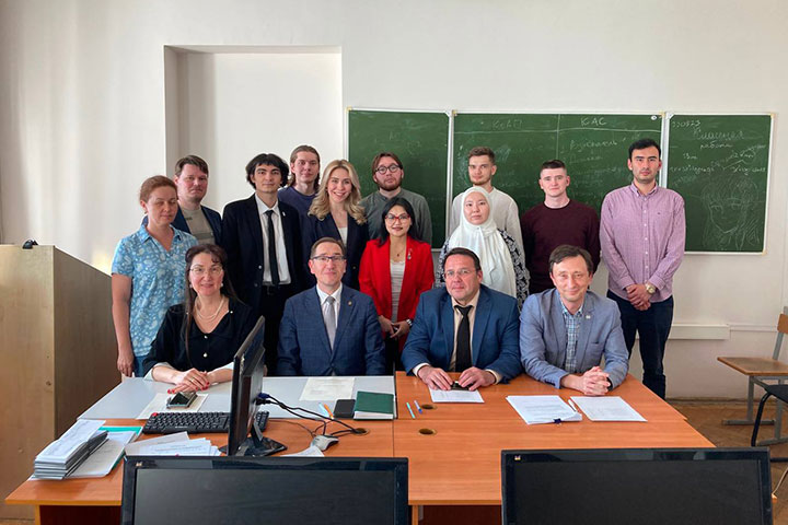 Final qualifying exam for graduates of the program "International Protection of Human Rights"